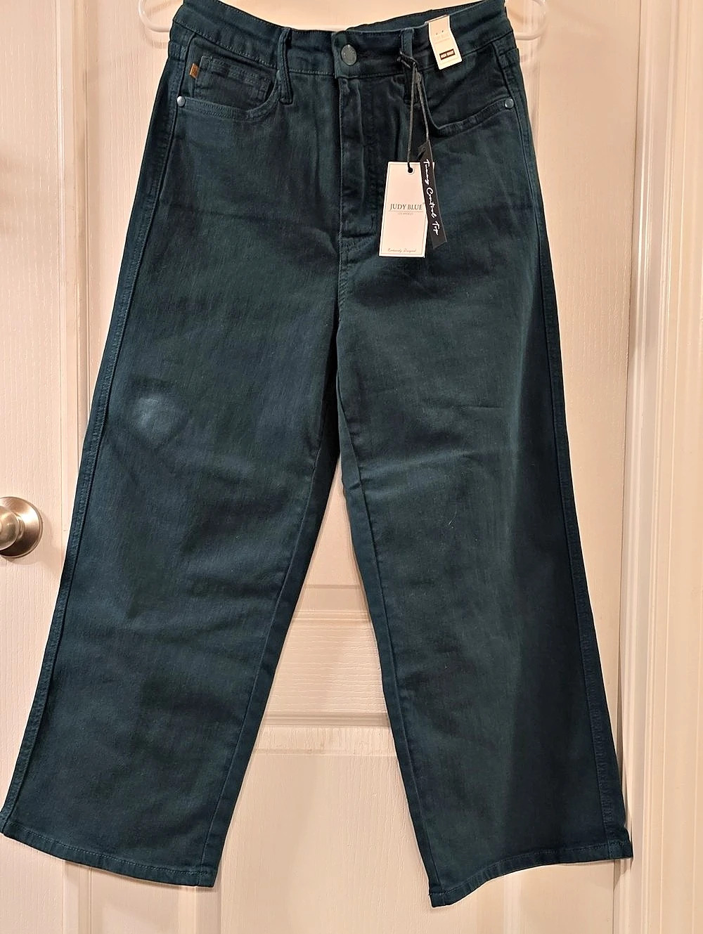 Judy Blue Wide Leg Crop Jeans